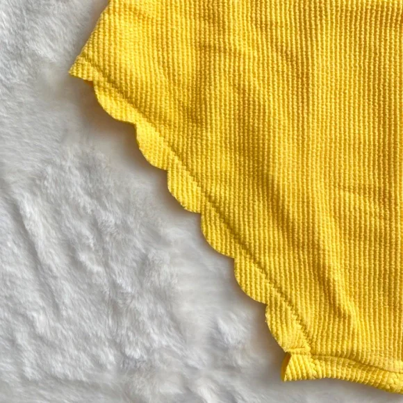 NWT High Waisted Yellow Bikini Bottoms Size Small - Picture 8 of 10